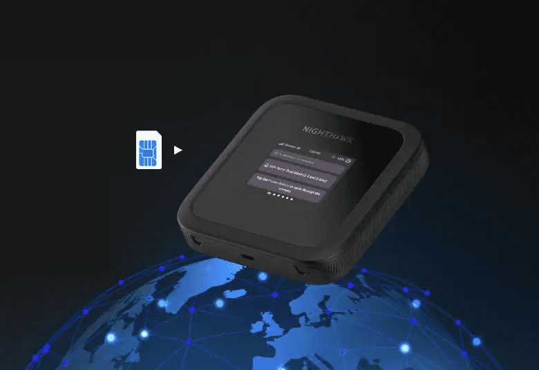 NETGEAR Nighthawk M3 5G Mobile Hotspot Router, Unlocked AX3600 WiFi 6, Up to 2.5Gbps 5G Speeds, 2.4” Touch Screen, 5185mAh Battery | MH3150-100EUS thumbnail 4