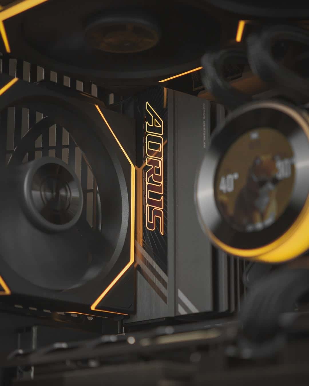 Nanotech Ultimate Gaming & Creator PC, Ryzen 9 9950X3D, RTX 5080 16GB GDDR7, 32GB DDR5, 2TB Gen5 SSD, 1000W Platinum, Lian Li O11 Mini V2 - thumbnail 3