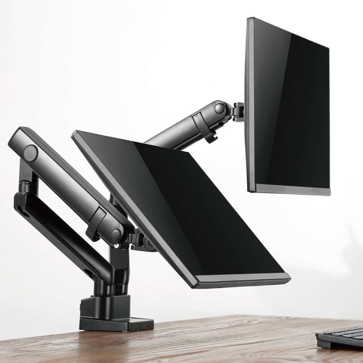 SilverStone ARM25 Dual Monitor Arm w/ Mechanical Spring Design Versatile Adjustability, Monitors Up To 32" Size 9kg Weight, VESA Mounting Interface Standard, 100mm Mounting Hole, Black SST-ARM25 thumbnail 13