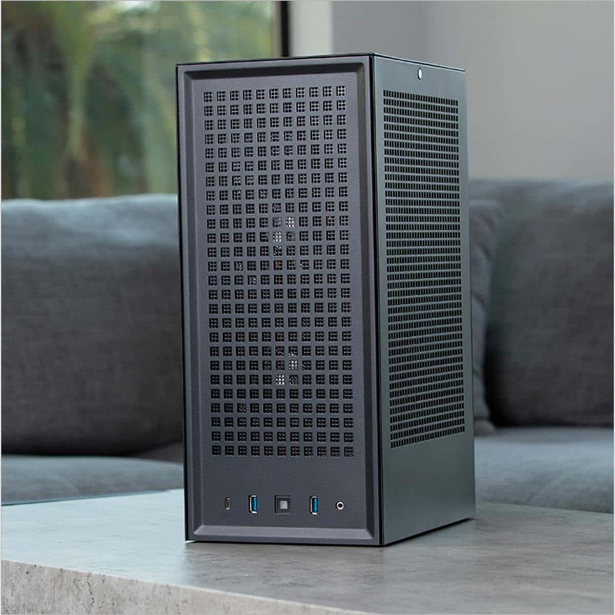 Hyte Revolt 3  Premium ITX Small Form Factor Case, Integrated handle, Upto 335mm GPU, Motherboard ITX, upto 280mm Cooler, Black | CS-HYTE-REVOLT3-B - thumbnail 3