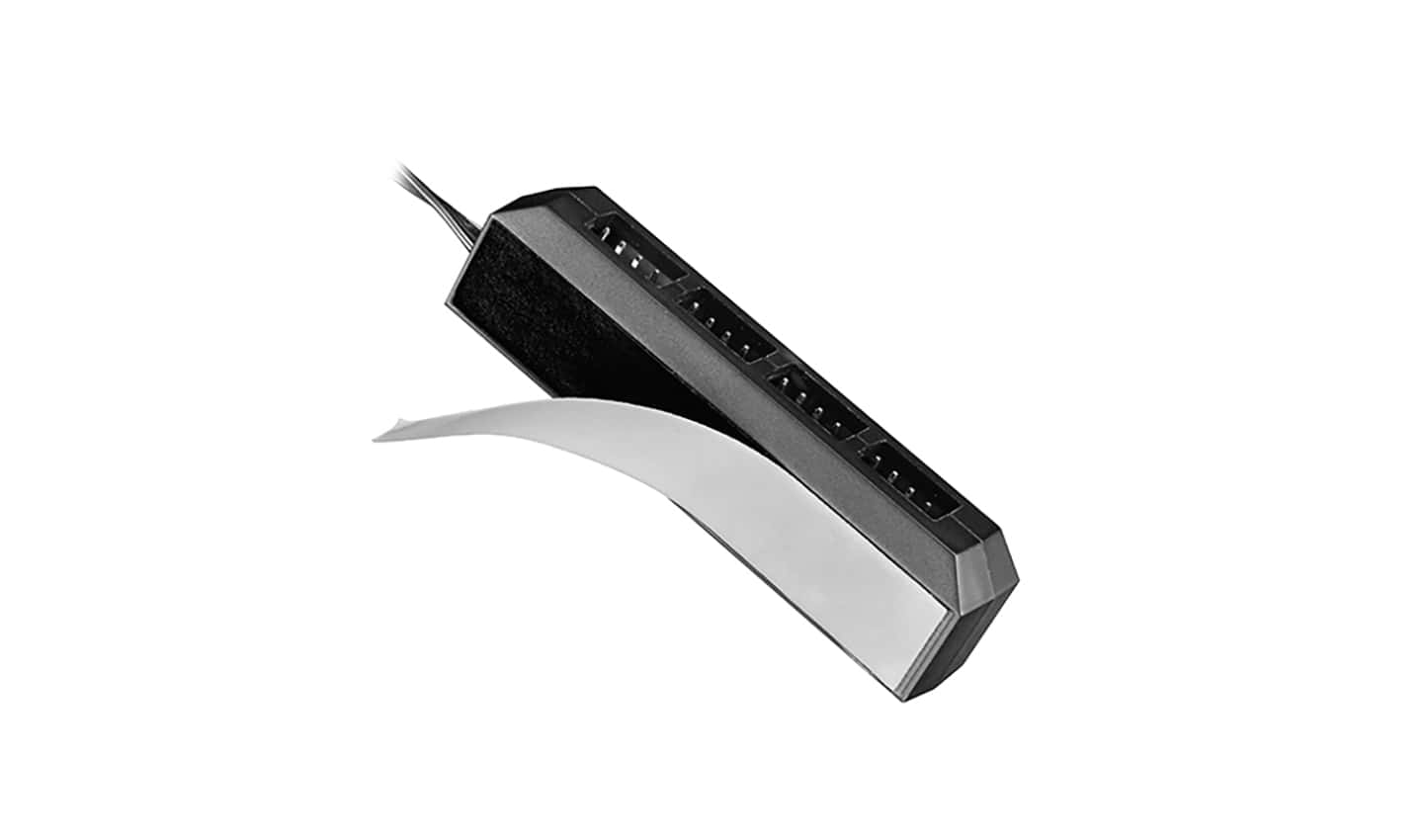  Deepcool FH-04 4 Port Fan Hub, Up to 4 fans and compatible with 3-pin/4-pin Fans, Double-faced Adhesive, Black | DP-F04PWM-HUB thumbnail 5