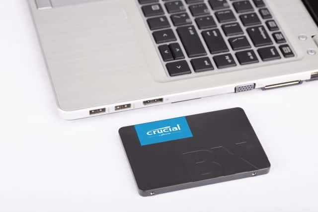 Crucial Crucial BX500 SATA 2.5" Internal SSD, 1TB Capacity, 540 Mb/s Sequential Read, 500 Mb/s Sequential Write, 360TB TBW SSD Endurance, Black | CT1000BX500SSD1 - thumbnail 2