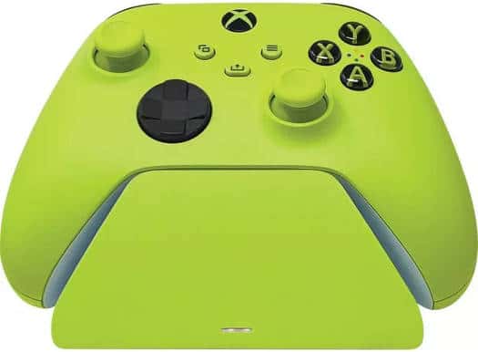 RAZER Razer Universal Quick Charging Stand for Xbox Series X|S, Magnetic Contact System, Powered by USB, Electric Volt | RC21-01750500-R3M1 - thumbnail 3
