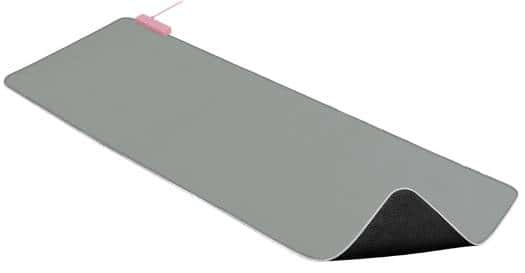 RAZER Razer Goliathus Extended Chroma Quartz Edition, Oversized Soft, Micro-textured surface balanced for speed and control, Optimized surface for all mice and sensors, Non-slip rubber base | RZ02-02500316-R3M1 - thumbnail 1