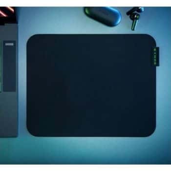Razer Sphex V3 Small Ultra-Thin, 0.4 mm, Sleek, Black Aesthetic & a Smooth Surface, Extra Durable Polycarbonate Finish Gaming Mouse Pad | RZ02-03820100-R3M1 thumbnail 3