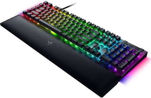 RAZER Razer BlackWidow V4 Mechanical Gaming Keyboard, Razer Yellow Switches, Wired Connectivity, Multi-Function Roller, 6 Macro Keys, Doubleshot ABD Keys, English Layout, Black | RZ03-04691800-R3M1 - thumbnail 4