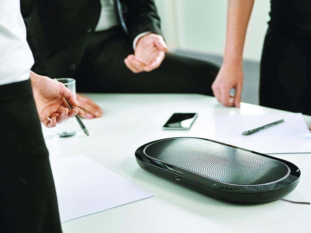 Jabra Jabra Speak 810 Conference Speakerphone, UC-Optimized ??? Portable Speaker with Bluetooth, USB, or 3.5mm Jack Connection ??? Superior Audio for Larger Calls ??? Sets Up in Seconds 7810-209 - thumbnail 4