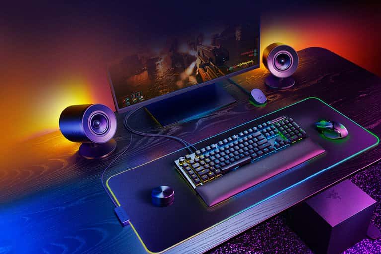 RAZER Razer Nommo V2 Pro Full-Range 2.1 With Wireless Subwoofer PC Gaming Speakers, 3??? Full-Range Drivers with Aluminum Phase Plugs, Wireless Down-Firing Subwoofer Razer, Wireless Control Pod Ready | RZ05-04740100-R3G1 - thumbnail 4