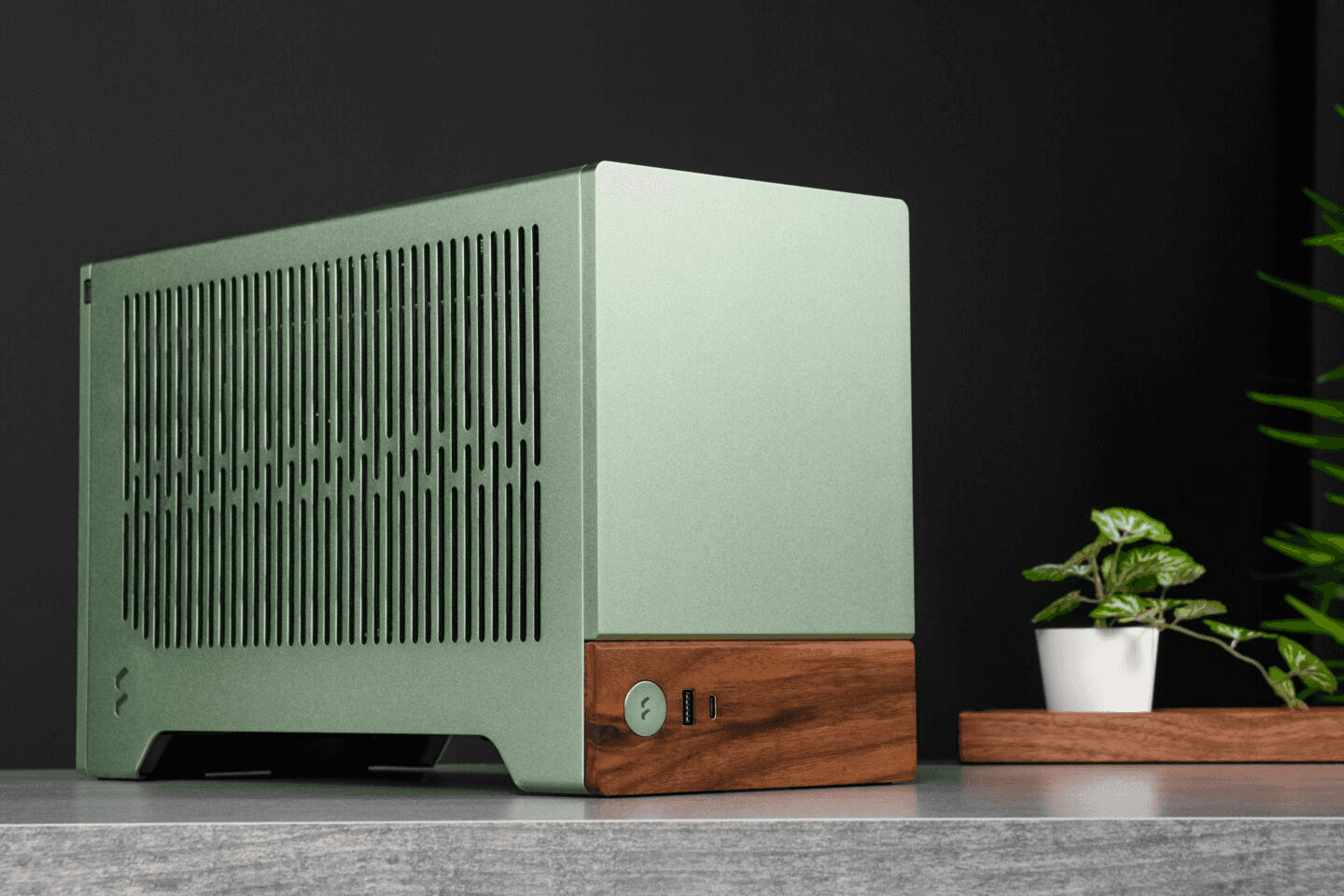 Portable Mini-ITX Gaming PC (Fractal Terra Jade), Ryzen 5 7500X3D, RTX 5070 12GB, 32GB DDR5 6000MHz, 2TB NVMe 7000MB/s, 750W SFX - thumbnail 2