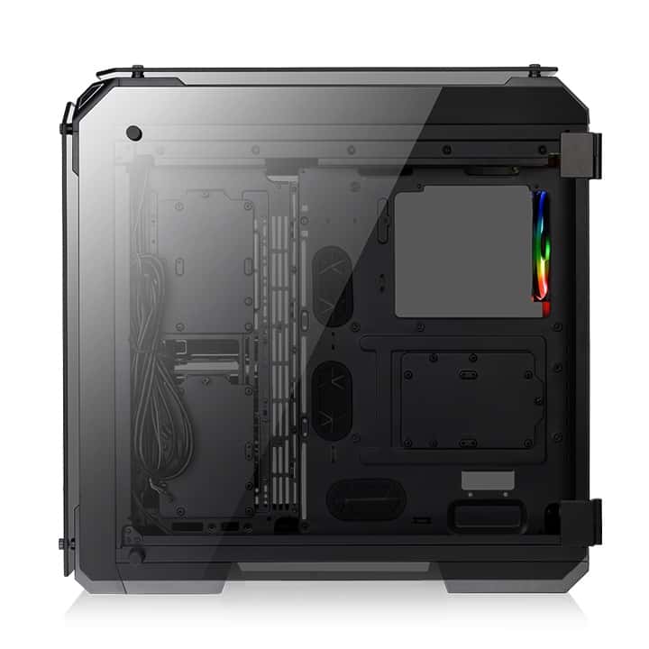 Thermaltake View 71 Tempered Glass RGB Edition E-ATX Case, 5mm Tempered Glass x 4 (Left & Right & Front & Top), 4x Pre Installed Fans, USB 3.0 x 2, USB 2.0 x 2, HD Audio x 1, 8+2 Expansion Slots, USB 3.0 x 2, USB 2.0 x 2, HD Audio x 1 | CA-117-00F1WN-00 thumbnail 4