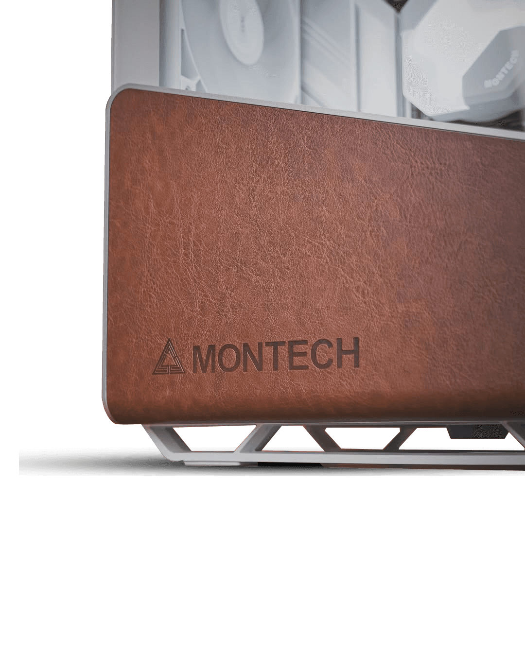 Nanotech Portable High-end White Gaming PC: Ryzen 7 7800X3D, RTX 5070 12GB, 32GB DDR5, 1TB NVMe - product view 2 of 4