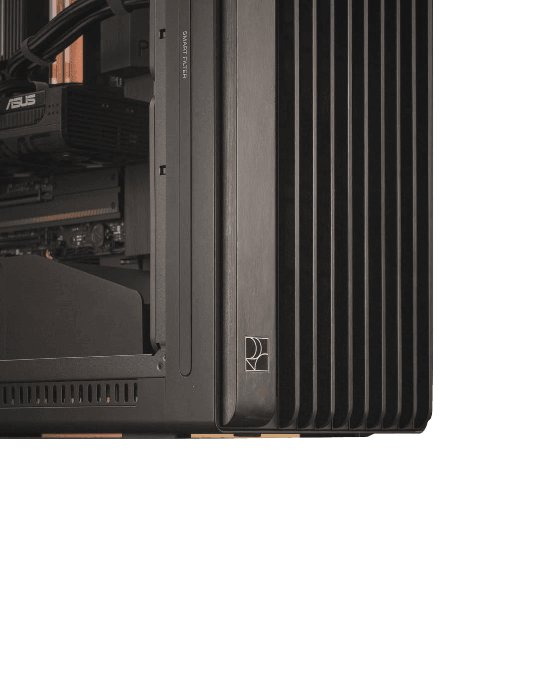 Asus ProArt Creator PC Powered by ASUS, Core Ultra 9 285K, RTX 5080 16GB GDDR7 OC, DM-GSKIL 6000 AMD 64GB, 4TB Gen5 SSD Up to 14100MB/s, 420 AIO CPU Liquid Cooler, 1200W - product view 2 of 5