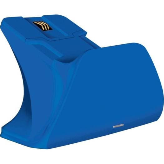 RAZER Razer Universal Quick Charging Stand For Xbox, Powered by USB, Quick Charge, Magnetic Contact System, Shock Blue | RC21-01750200-R3M1 - product view 1 of 4
