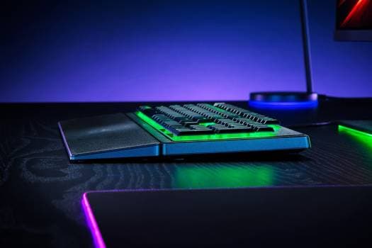 RAZER Razer Ornata V3 X Low Profile Mecha-Membrane Wired Keyboard, UV Coated Keycaps, Single Zone RGB Lighting, 1000 Hz Ultrapolling, Wrist Rest, Silent Switch, US English Layout, Black | RZ03-04470100-R3M1 - product view 2 of 7