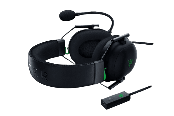 Razer BlackShark V2 Black Multi-platform wired esports headset, Triforce Titanium 50 mm Drivers, HyperClear Cardioid Mic With USB Sound Card, Foam Ear Cushions,  PC, Mac, PS4, Xbox One, and mobile devices | RZ04-03230100-R3M1 - product view 1 of 4