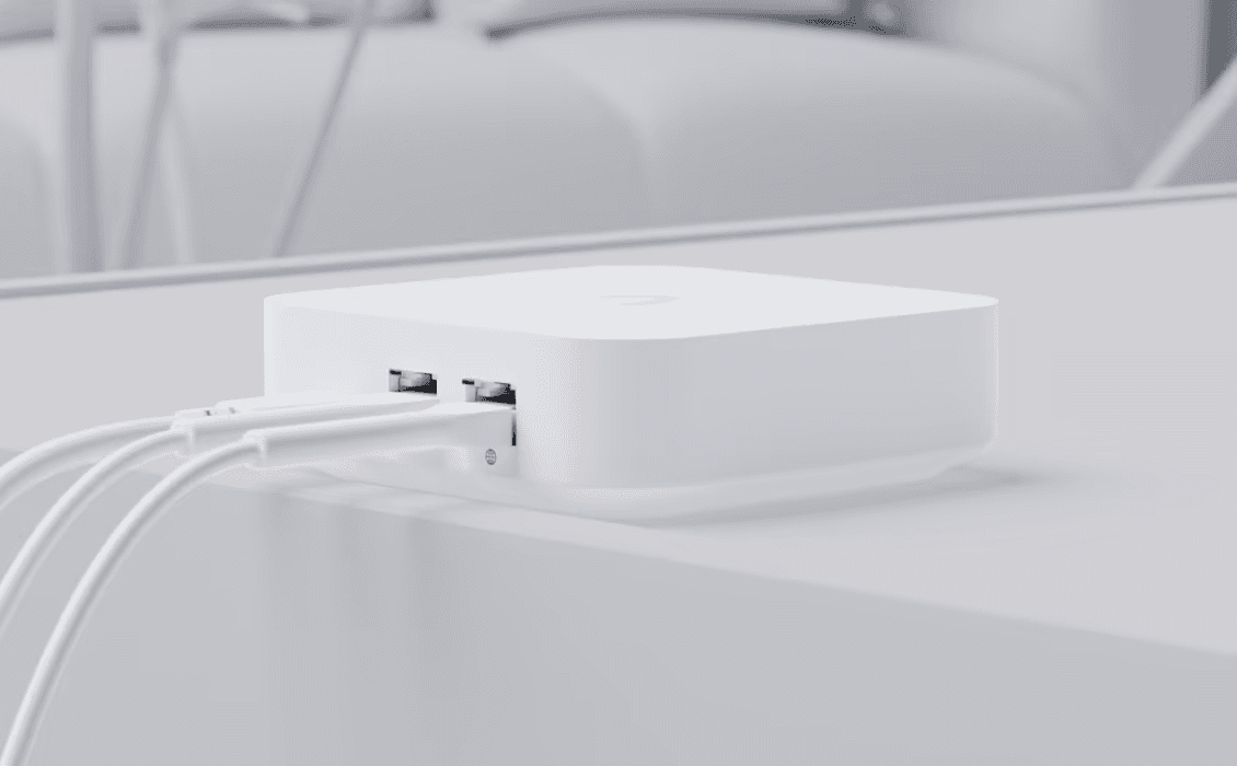 Ubiquiti Unifi Gateway Lite UXG-Lite, Up to 10x routing performance increase over USG tested with IPS/IDS, QoS, and Smart Queues, USB-C powered (adapter included) | UXG-Lite - product view 3 of 4