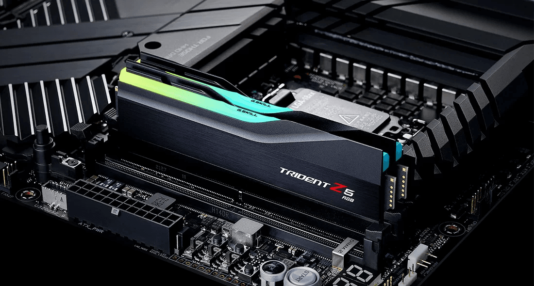G Skill Trident Z5 RGB 32GB (2x16GB) Intel XMP Memory Kit, DDR5 6400MTs CL32-39-39-102 1.40V | F5-6400J3239G16GX2-TZ5RK thumbnail 3