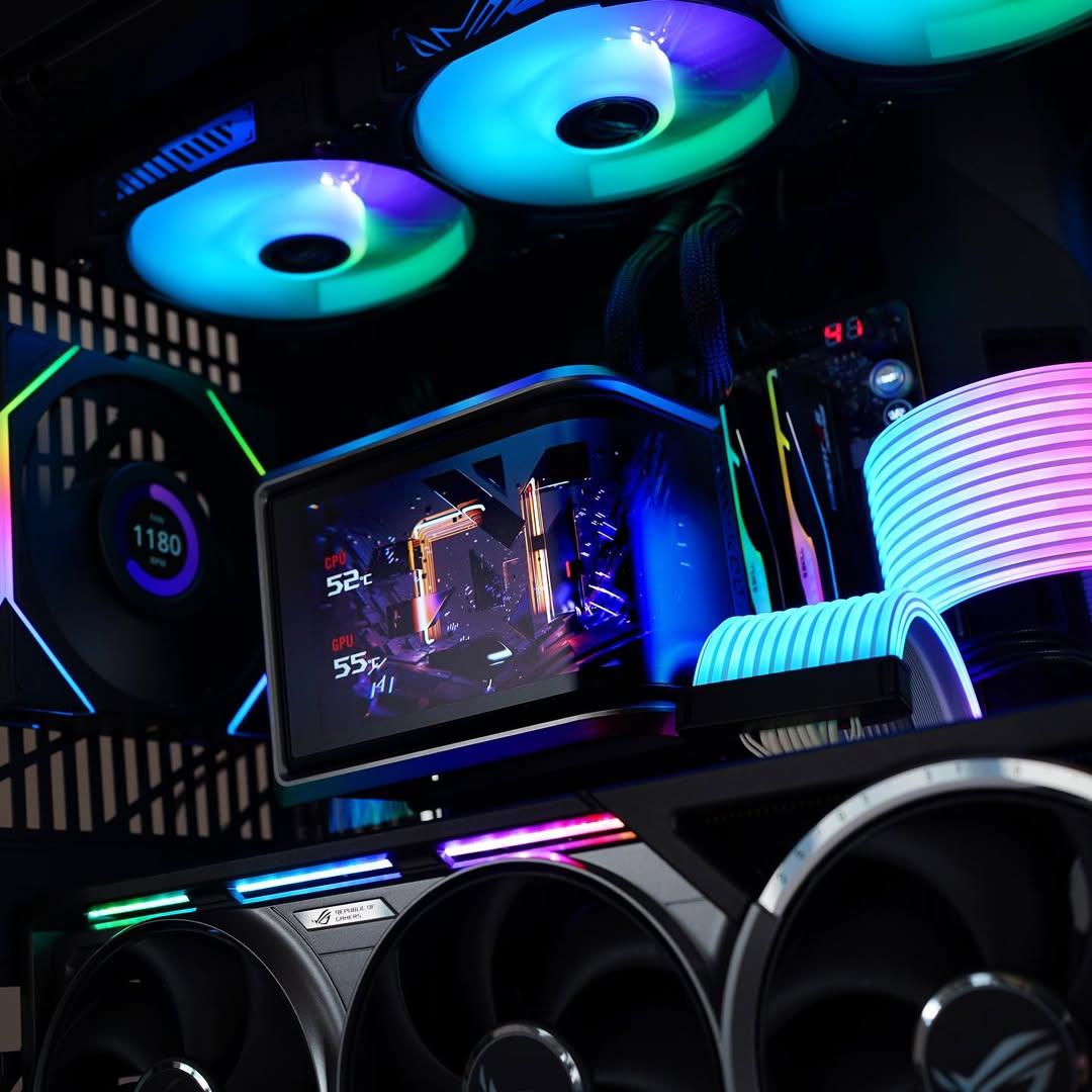 Nanotech Gaming PC, Ryzen 9 9950X3D (16 Cores), ASUS ROG RTX 5090 OC 32GB, 32GB DDR5 6000, 1TB Gen5 SSD, HYTE Y70 Touch - product view 2 of 2